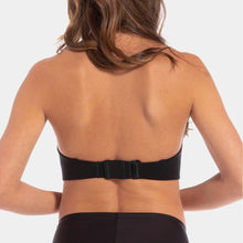 Load image into Gallery viewer, The Bra Extender is an extension piece for a bra that has become painful or too tight. The bra extender provides immediate extra space. There are three items in one package; white, black and skin.
Extension piece for a bra
Provides extra space
Three pieces per pack; black, white, and latte
(in stock, 3-day dispatch)