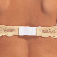 Load image into Gallery viewer, The Bra Extender is an extension piece for a bra that has become painful or too tight. The bra extender provides immediate extra space. There are three items in one package; white, black and skin.
Extension piece for a bra
Provides extra space
Three pieces per pack; black, white, and latte
(in stock, 3-day dispatch)