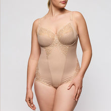 Load image into Gallery viewer, It has three-section underwire and is finished with abundant embroidery on the cups, straps, leg openings and front section. The firm cups give an excellent lift while the side sections on the cups nudge the bust towards the centre. The cups also are deeper than any other Prima Donna bra, which ensures better uplift for largest sizes. The central section of the body smooths away lumps and bumps on tummy and waist, creating a flowing figure.