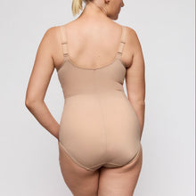 Load image into Gallery viewer, It has three-section underwire and is finished with abundant embroidery on the cups, straps, leg openings and front section. The firm cups give an excellent lift while the side sections on the cups nudge the bust towards the centre. The cups also are deeper than any other Prima Donna bra, which ensures better uplift for largest sizes. The central section of the body smooths away lumps and bumps on tummy and waist, creating a flowing figure.