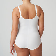 Load image into Gallery viewer, It has three-section underwire and is finished with abundant embroidery on the cups, straps, leg openings and front section. The firm cups give an excellent lift while the side sections on the cups nudge the bust towards the centre. The cups also are deeper than any other Prima Donna bra, which ensures better uplift for largest sizes. The central section of the body smooths away lumps and bumps on tummy and waist, creating a flowing figure.