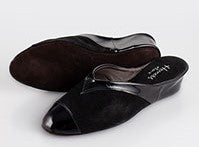 Load image into Gallery viewer, Very graceful suede and patent leather slippers. The vamp is a combination of suede and leather. The insole is padded for extra comfort. Stylish patent leather on the toe continues as a detail on the top of the vamp and around to the gentle heel. The low heel is elegant and gives a little height if required. Perfect for home or outerwear.