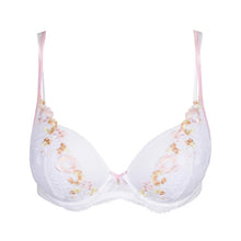 Load image into Gallery viewer, This is formed plunge cup underwire bra. The cups give full cover while offering a lovely cleavage. The straps have a double detail giving the impression of lightness while offering full support.
Fabric Content: Polyester:56%, Polyamide:33%, Elastane:11%