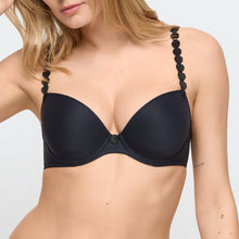 Load image into Gallery viewer, Charcoal formed plunge underwired bra. The shoulder straps have a playful circular design which can be converted into a halter style. The formed smooth finish of the cup is perfect under T/Shirts. Deep plunge offering invisibility under many outfits!
Fabric Content: Polyester: 36%, Polyamide: 38%, Elastane: 26%