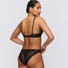 Load image into Gallery viewer, Black perfect formed cup heart-shaped bra. Its underwired plunge cup gives a lovely feminine shape that both comfortable and stylish. It has a non-transparent cups give perfect coverage. The pretty lace straps are attractive enough to be seen.
Fabric content: Polyester:40%, Polyamide:48%, Elastane:12%