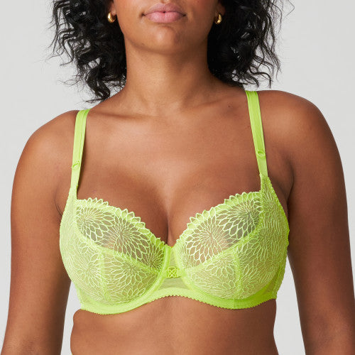 Lime Crush, Fashion Colour! This Tulip Shape underwire bra is feminine, comfortable, and super-luxurious. The tonal colour creates an edgy tattoo effect. The removable extra straps accentuate your feminine cleavage. Looks wonderful under a V-neck top or dress. The embroidered lace is both soft and supple. A perfect is 3 panelled and fully supportive Balconnet bra, suitable for any occasion. Lime Crush, a fresh shade of lime green. Fabric: Polyamide: 61%, Polyester: 24%, Elastane:15%