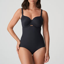 Load image into Gallery viewer, Elegant super figure-fixing panty girdle with a smart, smooth look. Worn just below the bra. It shapes tummy and waist to create a slim, flowing figure. The smooth finish over the stomach ensures it does not show under clothing. Its superior design guarantees that it does not roll down! Fabric content: Polyamide: 59%, Elastane: 39%, Cotton: 2%. Black.