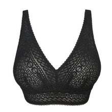 Load image into Gallery viewer, Famous for their beautifully crafted bras catering to the larger bust, Montara is a lovely member to the Prima Donna family. An all-lace non-wire bralette with a modern look, it has a pretty stretch cup. The longer line is for comfort and support.
Fabric: Polyamide: 89%, Elastane: 11%. Black.