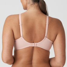 Load image into Gallery viewer, Powder Rose This is a light non formed cup underwire bra. It is perfectly seamfree. Made from spacer fabric for a seamless smooth fit. Supremely comfortable and light, this is a perfect T-shirt bra. Fabric Content: Polyester: 54%, Polyamide: 35%, Elastane: 11%