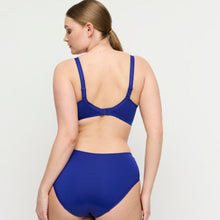 Load image into Gallery viewer, FASHION COLOUR- ICONIC BLUE!
This is our most popular bra, and for good reason! Three-section wire bra with a legendary fit and a light look. The top of the cup is finished with subtle two-tone embroidery that runs into the straps. The cups are fully deeper for a perfect fit. The firm cups lift the bust while the higher side section covers more and gives proper support which ensures better uplift for largest sizes.
Fabric: Polyamide: 52%, Polyester: 28%, Cotton:13%, Elastane: 7%