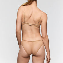 Load image into Gallery viewer, Milhon Plunge Bra | Invisible
