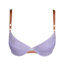 Load image into Gallery viewer, An all-lace padded plunge bra with removable pads. This gorgeously shaped bra adds cleavage to any size. Contrasting bronze adjustable straps give a fashionable look.
A light modern take on the classic plunge bra.
Fabric content: Polyester:34%, Cotton:10%, Polyamide:50%, Elastane:6%