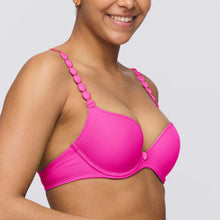 Load image into Gallery viewer, pink bra on model, white background
