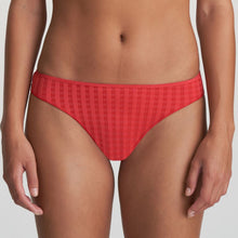 Load image into Gallery viewer, A wide-sided G/String that is beautifully smooth and opaque at the front. A cheeky daisy embroidery detail and the back completes the look! A very feminine, sensual and sexy style that reveals the bottom. Fabric Content: Polyamide: 77%, Elastane: 17%, Cotton: 6%. Scarlet.