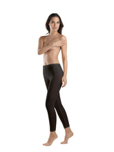 Load image into Gallery viewer, Fine knitted 100% silk longhjohns with elegant, elastic silk edging.