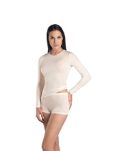 Load image into Gallery viewer, Beautiful Woollen Silk Round Neck Long Sleeve Vest. This temperature regulating natural fabric is so comfortable to wear. It has no side seams and has a stylish satin edging for subtle elegance. Hanro Woolen/Silk sizing is on the larger end of the spectrum. When ordering select the size down from normal. Fabric mix: 70% merino wool, 30% pure silk Machine washable