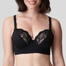 Load image into Gallery viewer, The Madison series is a keeper for many fans. No surprise, because this is very much a youthful, elegant series, thanks to the combination of checks and lace.This bra’s sublime fit has long been acclaimed. The must-have style in the best-selling Madison series. A bustier style underwire bra with plunging cups combines a fashionable look and an impeccable fit. Fabric content: Polyamide: 81%, Elastane: 19%. Black.