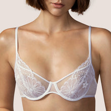 Load image into Gallery viewer, Classic underwired bra. The inner structure is made of the finest tulle. The rest of the back is made of lace. The cups outer lace with a delicate side seam provides full support. The same lace is detailed on the back strap. Feminine and delicious! Fabric Content: Polyamide: 94%, Elastane: 6%