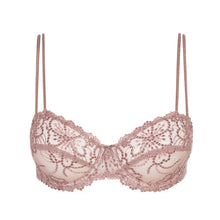 Load image into Gallery viewer, An all lace balconnet bra with a horizontal seam. Delicate double straps offer a light but structured support. Richly embroidered cups with full coverage. Classic lace bra for a classic balconnet look. Fabric content: Polyamide: 45%, Polyester: 35%, Elastane: 20%. Bois de Rose.