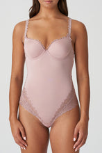 Load image into Gallery viewer, Jane Formed Cup Body B-D Cup