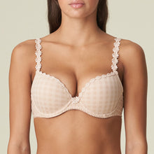 Load image into Gallery viewer, Push-up plunge bra with integrated padding for a deep cleavage, gently edged with the Avero signature daisy embroidery. This bra lifts beautifully, resulting in a seductive cleavage. Particularly good for smaller bust sizes. Fabric Content: Polyester: 83%, Polyamide: 13%, Elastane: 4%