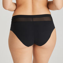 Load image into Gallery viewer, Black. Looking for comfortable and oh so elegant briefs? These high waisted full briefs have it all. The wide cut on the hip means no budging. The exquisite embroidery completes the light, luxurious look. Laser cut at the back for an invisible look under skirts, trousers and dresses. Fabric: Polyamide: 63%, Elastane: 21%, Cotton: 9%, Polyester: 7%