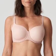 Load image into Gallery viewer, Powder Rose smooth formed cup heart shaped underwire bra. It is perfectly seamfree and smooth. The moulded cups give a lovely natural shape combined with excellent support.