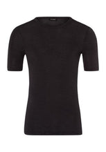 Load image into Gallery viewer, Short Sleeve round neck woollen and silk t/shirt top. Perfect for sport or any outdoor or even indoor use.  Fabric mix: 70% merino wool 30% pure silk Machine washable

