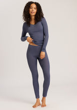 Load image into Gallery viewer, Beautiful Woollen Silk Long Long Johns. This temperature regulating natural fabric is so comfortable to wear. The leggings have no side seams for extra comfort. The hem is edged in a wide, stylish lace. Perfect for under or outerwear.  Fabric mix: 70% Merino Wool, 30% Pure Silk.  Lace: 58% Polyamid, 28% Viscose, 14% Elesthan. Machine washable. Nightshade.
