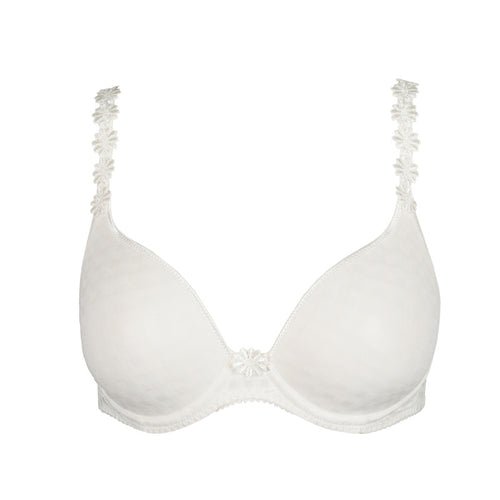 Ivory formed smooth underwire bra with a sweetheart-shaped cup. The straps may be worn normally but also adapt to a halter style. Lovely plunge line. The signature daisy straps complete the picture! This bra has the added advantage that it may also crossed over at the back.  Fabric Content: Polyester: 48%, Polyamide: 43%, Elastane: 9%