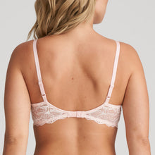Load image into Gallery viewer, All lace underwire plunge bra with the lace continuing onto the slim straps. The featherlight fabric feels like a second skin. Beautifully fresh for the Spring/Summer season. Fabric Content: Polyamide: 66%, Polyester:18%, Elastane:16%
