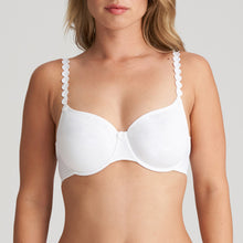 Load image into Gallery viewer, Pure White full cup underwired bra combines a smooth, comfortable fit with a fashionable elegance. The shoulder straps have a playful circular design which can be converted into a halter style. The smooth finish of the cup is perfect under T/Shirts.  Fabric Content: Polyamide: 77%, Elastane: 23%
