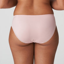 Load image into Gallery viewer, Looking for comfortable and oh so elegant briefs? These Rio briefs have it all. The high cut on the hip also makes the leg look longer. The exquisite embroidery completes the light, luxurious look. Full back for coverage. Total comfort!  Fabric: Polyamide: 58%, Polyester:18%, Elastane:13%, Cotton:11%

