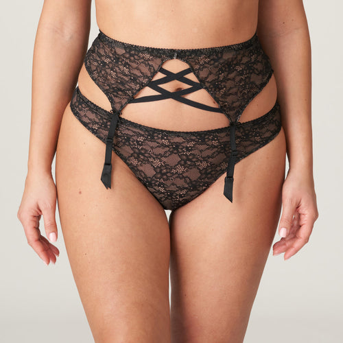 Wonderful all-lace suspender belt with four support suspenders. This garment with its sensuous cut-out details at the front is both beautiful and practical.   Fabric Content: Polyamide: 79%, Elastane: 21%