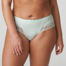 Load image into Gallery viewer, A most flattering hipster style brief, giving a modern look to a stylish and elegant piece of underwear.  Fabric content: Polyamide: 72%, Elastane: 23%, Cotton: 5%
