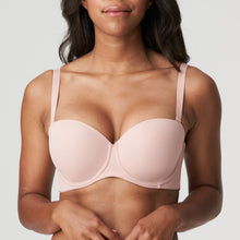 Load image into Gallery viewer, Powder Rose. This is a great strapless bra. Smooth with formed cups it gives a good shape to the bust. Wide banding at the back ensures it stays in place without silicone. Comes with straps for versitile use.  Fabric: Polyamide: 45%, Polyester: 37%, Elastane: 18%
