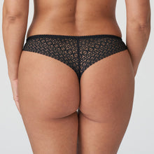 Load image into Gallery viewer, Opaque G/S with chic lace embroidery on the hip and back. All lace at the bottom for smoothness and style  Fabric: Polyamide: 86%, Elastane: 11%, Cotton: 3%. Black.
