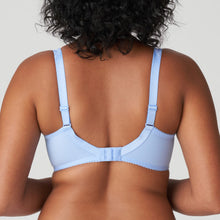 Load image into Gallery viewer, The Madison series is a keeper for many fans. No surprise, because this is very much a youthful, elegant series, thanks to the combination of checks and lace.This bra’s sublime fit has long been acclaimed. The cups are sewn from three sections to support, centre and lift the bust optimally. It not only makes you look slimmer, it’s exceptionally comfortable too!  Fabric content: Polyamide: 83%, Elastane:17%
