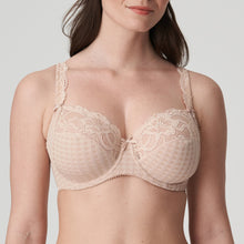 Load image into Gallery viewer, The Madison series is a keeper for many fans. No surprise, because this is very much a youthful, elegant series, thanks to the combination of checks and lace.This bra’s sublime fit has long been acclaimed. The cups are sewn from three sections to support, centre and lift the bust optimally. It not only makes you look slimmer, it’s exceptionally comfortable too!  Fabric content: Polyamide: 83%, Elastane:17%. Caffé Latte.
