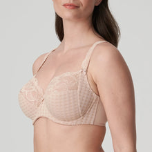 Load image into Gallery viewer, The Madison series is a keeper for many fans. No surprise, because this is very much a youthful, elegant series, thanks to the combination of checks and lace.This bra’s sublime fit has long been acclaimed. The cups are sewn from three sections to support, centre and lift the bust optimally. It not only makes you look slimmer, it’s exceptionally comfortable too!  Fabric content: Polyamide: 83%, Elastane:17%. Caffé Latte.
