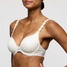 Load image into Gallery viewer, Avero Formed Heartshape Bra | Ivory Petal
