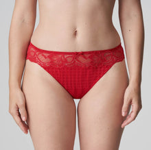 Load image into Gallery viewer, This G/String leaves the bottom uncovered and makes the leg appear longer. Sexy yet discreet, with a super lacy look. Non bulky under clothing.  Fabric content: Polyamide: 73%, Elastane:19%, Cotton: 8%. Scarlet.
