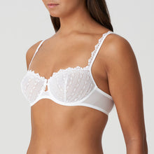 Load image into Gallery viewer, This underwire balconnet bra captivates. It has a vertical seam, giving a lovely uplift. There is a stylish adornment of lace on the straps which continues along the top of the cup. Tulle and embroidery make a stylish duo combined with pure white, a timeless colour that never goes out of style.  Fabric content: Polyamide: 52%, Polyester: 38%, Elastane: 10%
