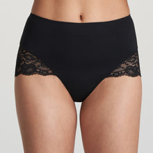 Load image into Gallery viewer, BLACK gentle light control brief married with exceptional comfort. These full briefs are a seamless fit under your LBD or your favourite trousers. Beautiful lace detail at the bottom and hips completes this feminine look.  Smooth finish, light control, and full style. Perfect!  Fabric: Polyamide: 82%, Elastane:14%, Cotton: 4%
