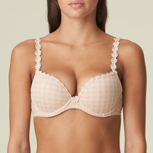 Load image into Gallery viewer, Push-up plunge bra with integrated padding for a deep cleavage, gently edged with the Avero signature daisy embroidery. This bra lifts beautifully, resulting in a seductive cleavage. Particularly good for smaller bust sizes.   Fabric Content: Polyester: 83%, Polyamide: 13%, Elastane: 4%
