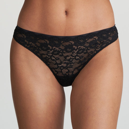 Perfect lace G/String in the classic and lots of fashion colours. Beautifully soft and comfortable, with soft lines that do not show under clothes.   Fabric Content : Polyamide: 82%, Elastane: 14%, Cotton: 4%. BLACK.