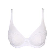 Load image into Gallery viewer, This underwire bra has stunning floral embroidery. The beautifully adorned cups fit perfectly. The bra blends the traditional look of an underwire with the support and modern touch of full coverage. Tulle and embroidery make a stylish combination combined with pure white, a timeless colour that never goes out of style.   Fabric content: Polyamide: 64%
