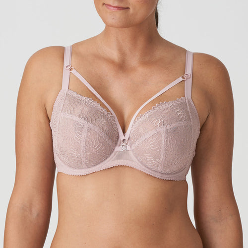 Bois de Rose. This underwire bra is feminine, comfortable, and super-luxurious. The tonal colour creates an edgy tattoo effect. The removable extra straps accentuate your feminine cleavage. Looks wonderful under a V-neck top or dress. The embroidered lace is both soft and supple. The bra is 3 panelled and fully supportive.  Fabric: Polyamide: 60%, Polyester: 25%, Elastane:15%